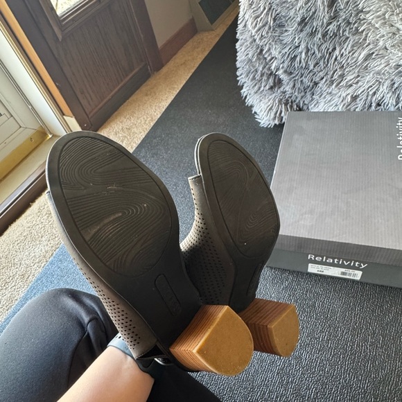 Relativity Peep Toe Sandal - Picture 7 of 7